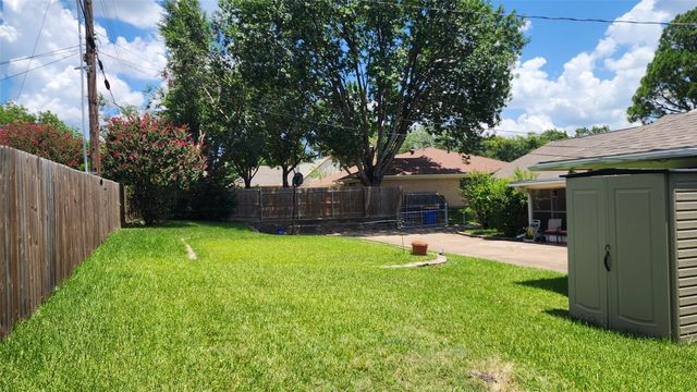 1601 Yarborough Drive, Sherman, TX 75092
