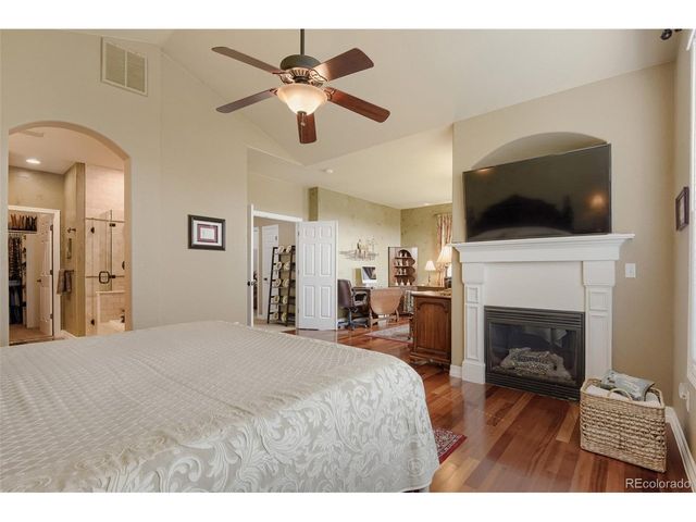 10122 Bluffmont Ln, Lone Tree, CO 80124