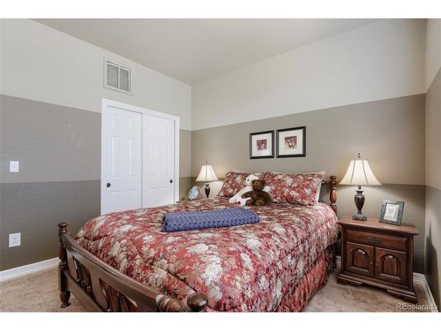 10122 Bluffmont Ln, Lone Tree, CO 80124