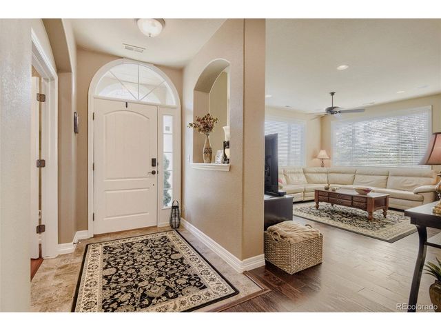 10122 Bluffmont Ln, Lone Tree, CO 80124
