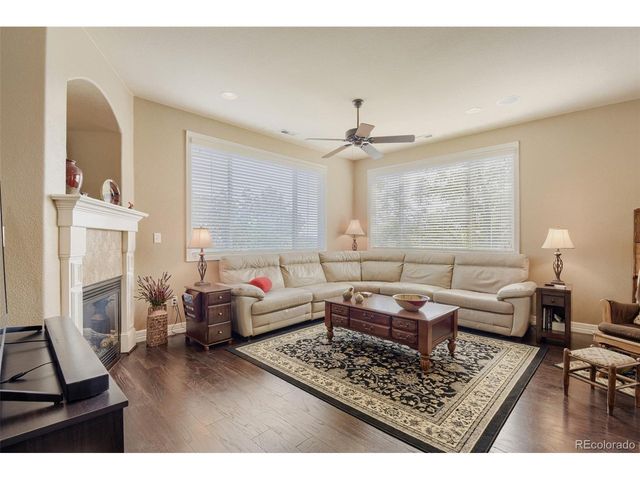 10122 Bluffmont Ln, Lone Tree, CO 80124