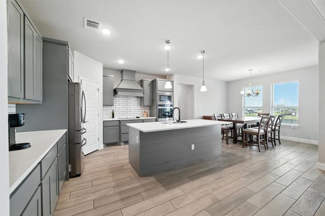 41 Reid Court, Waxahachie, TX 75167