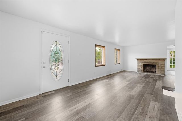 148 Sunrise Dr, Pleasant Hills, PA 15236
