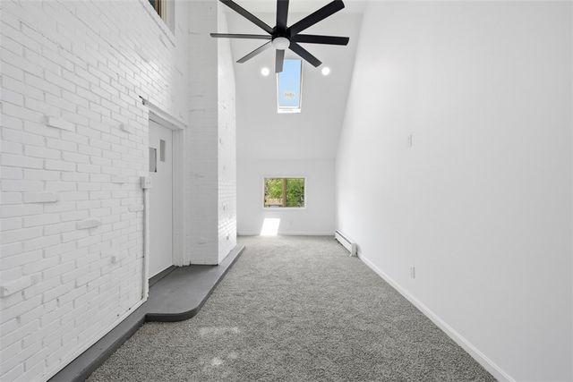 148 Sunrise Dr, Pleasant Hills, PA 15236