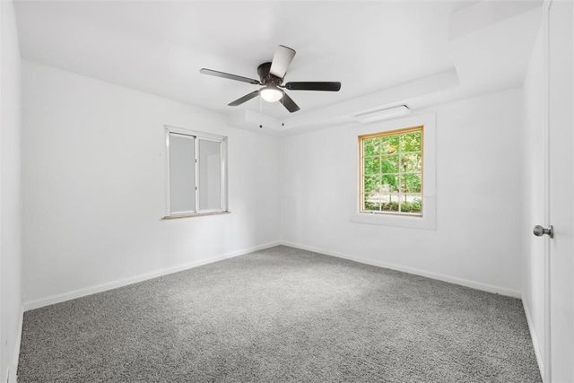 148 Sunrise Dr, Pleasant Hills, PA 15236