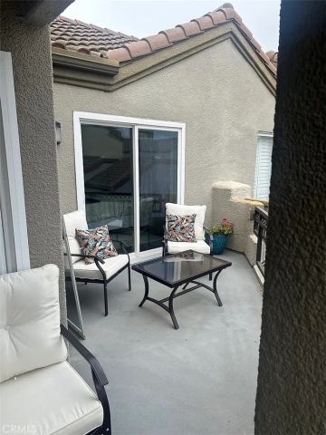 430 Lake Street, Huntington Beach, CA 92648