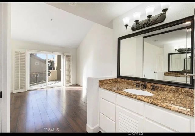 430 Lake Street, Huntington Beach, CA 92648