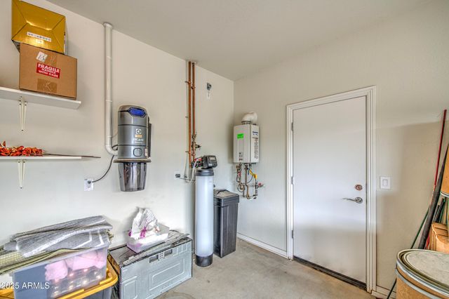 7184 W Noble Prairie Way, Florence, AZ 85132