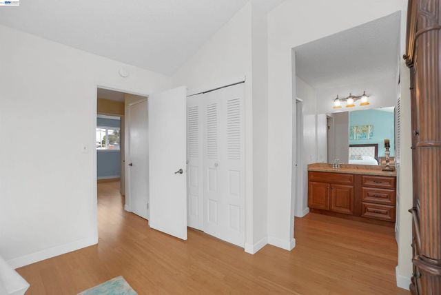 25047 Oakridge court, Hayward, CA 94541
