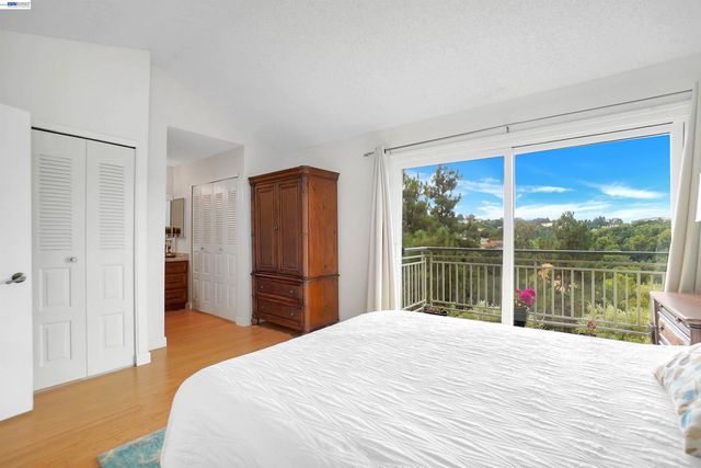 25047 Oakridge court, Hayward, CA 94541