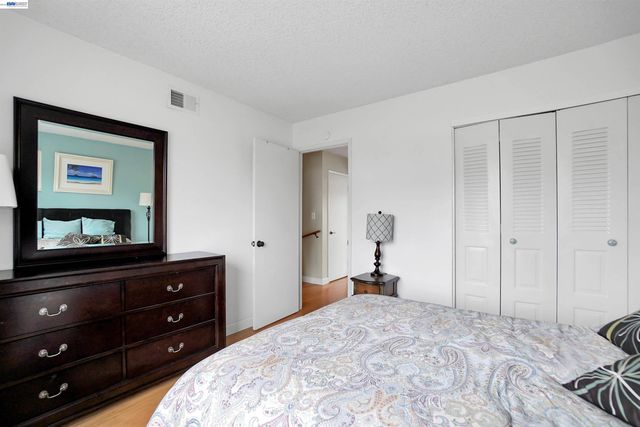 25047 Oakridge court, Hayward, CA 94541