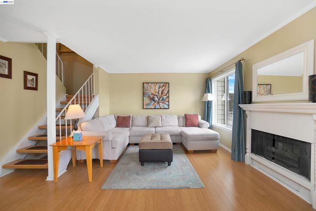 25047 Oakridge court, Hayward, CA 94541