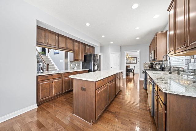 1435 Fairway Drive, Grove City, OH 43123