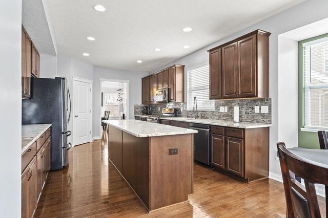 1435 Fairway Drive, Grove City, OH 43123