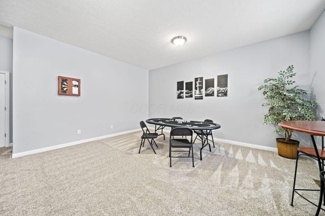 1435 Fairway Drive, Grove City, OH 43123