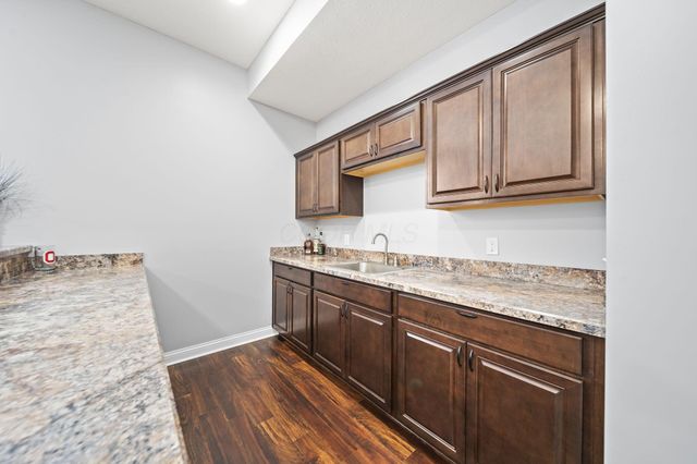 1435 Fairway Drive, Grove City, OH 43123