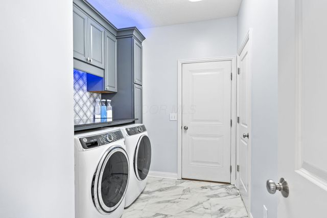 1435 Fairway Drive, Grove City, OH 43123