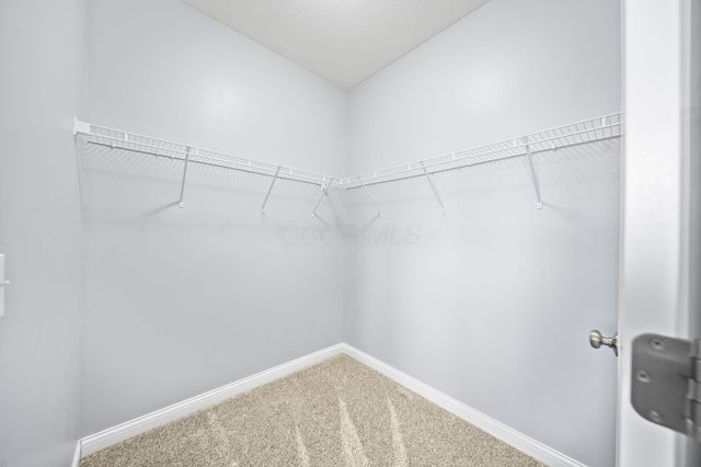 1435 Fairway Drive, Grove City, OH 43123