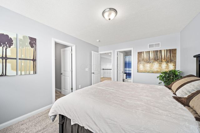 1435 Fairway Drive, Grove City, OH 43123