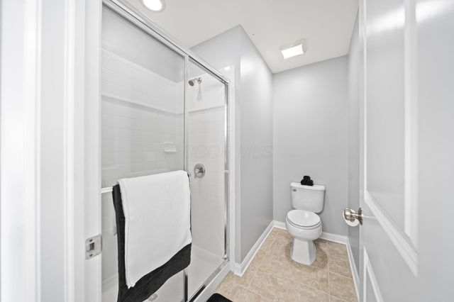 1435 Fairway Drive, Grove City, OH 43123