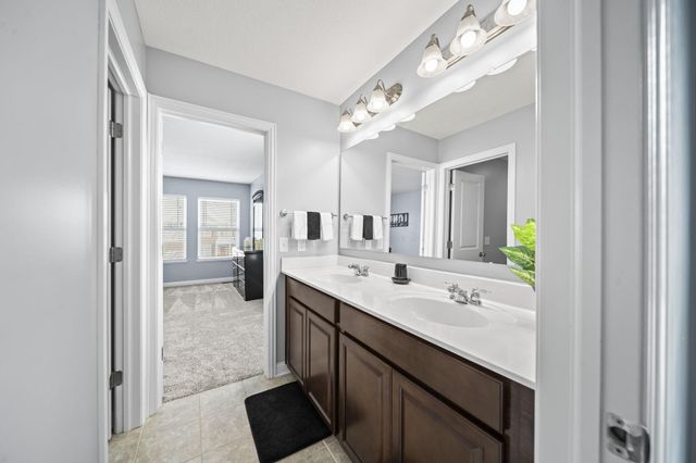 1435 Fairway Drive, Grove City, OH 43123