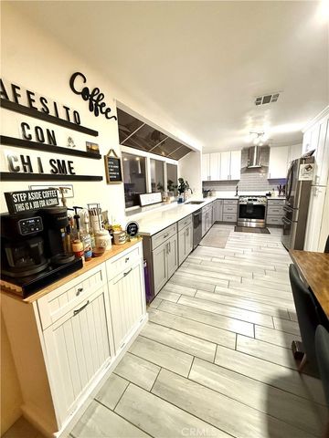 2606 N PALM Avenue, Rialto, CA 92377
