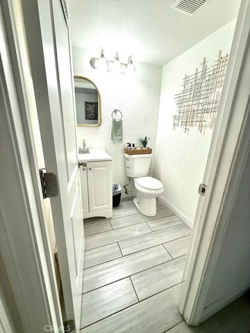2606 N PALM Avenue, Rialto, CA 92377