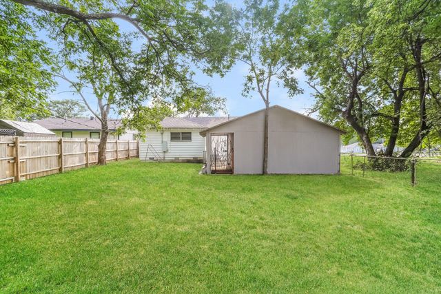 2628 S Marsalis Avenue, Dallas, TX 75216