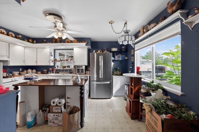 4014 George Ave, Olivehurst, CA 95961