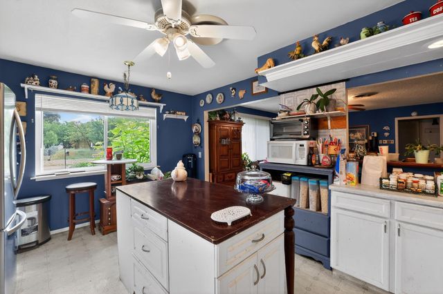 4014 George Ave, Olivehurst, CA 95961