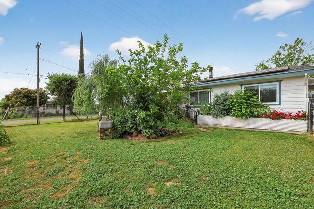 4014 George Ave, Olivehurst, CA 95961