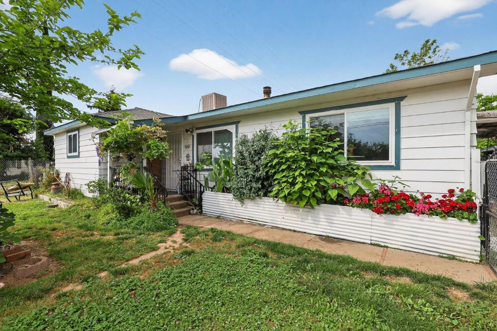 4014 George Ave, Olivehurst, CA 95961