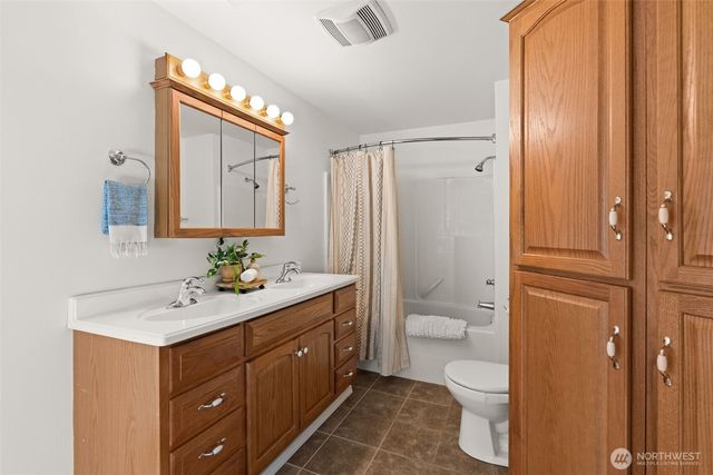3931 Chico Way NW, Bremerton, WA 98312