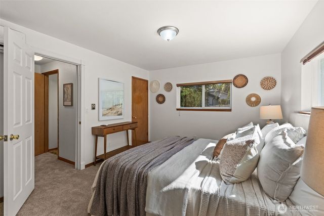 3931 Chico Way NW, Bremerton, WA 98312