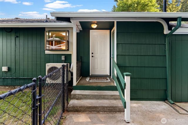 3931 Chico Way NW, Bremerton, WA 98312