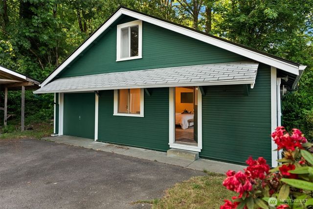 3931 Chico Way NW, Bremerton, WA 98312