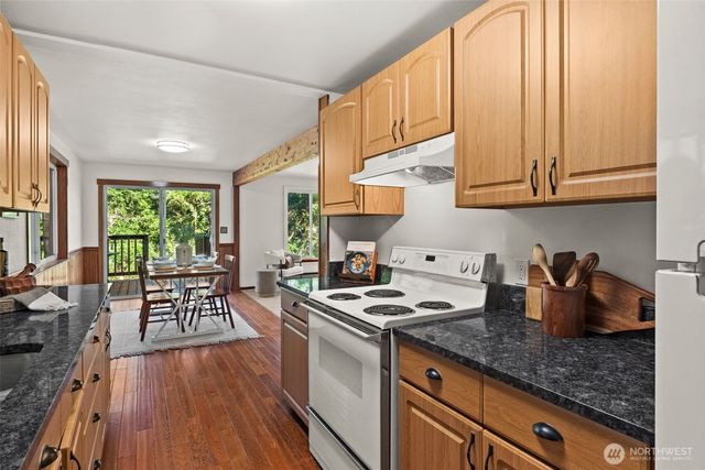3931 Chico Way NW, Bremerton, WA 98312