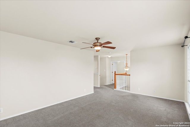 152 Falcon Crossing, Cibolo, TX 78108