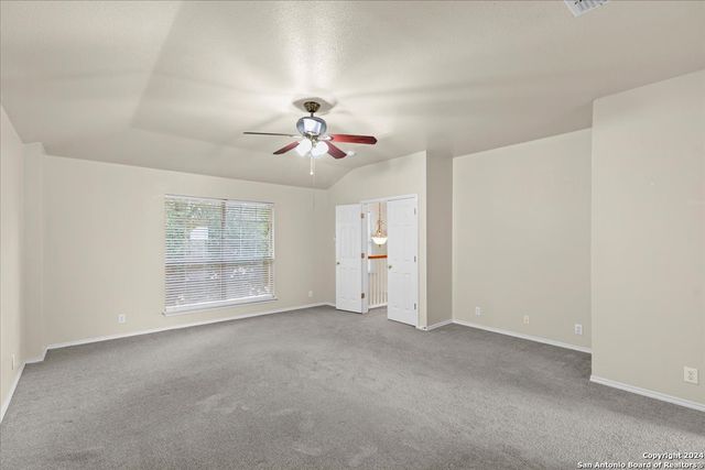 152 Falcon Crossing, Cibolo, TX 78108