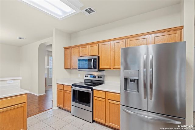152 Falcon Crossing, Cibolo, TX 78108