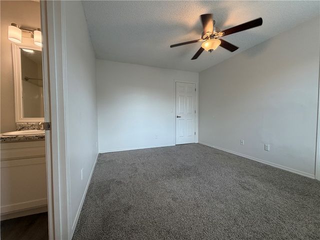 3424 W Harvard Street, Fayetteville, AR 72704