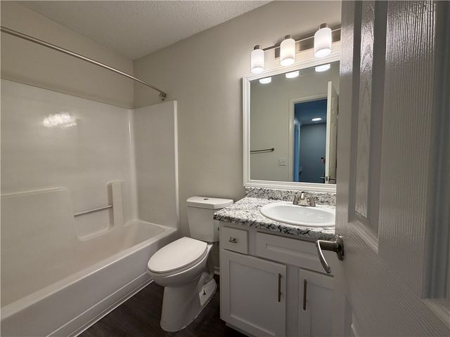 3424 W Harvard Street, Fayetteville, AR 72704