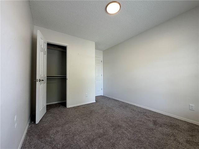 3424 W Harvard Street, Fayetteville, AR 72704