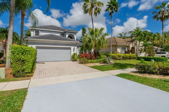 6005 Newport Village Way, Lake Worth, FL 33463