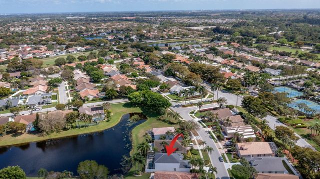 6005 Newport Village Way, Lake Worth, FL 33463