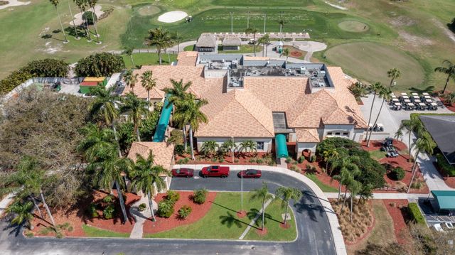 6005 Newport Village Way, Lake Worth, FL 33463