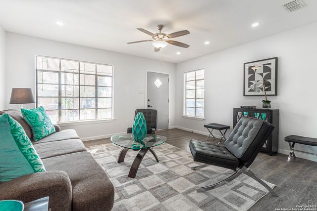 1209 KENTUCKY AVE, San Antonio, TX 78201