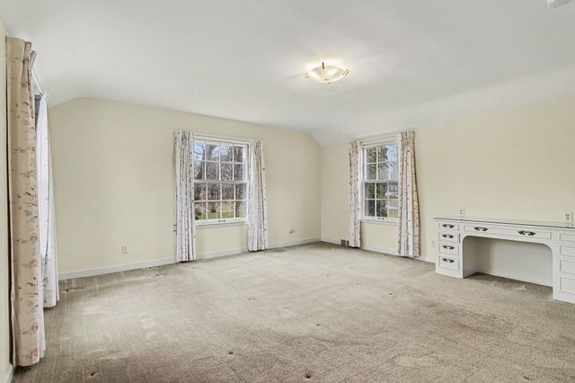 53 W Minges Road, Battle Creek City, MI 49015