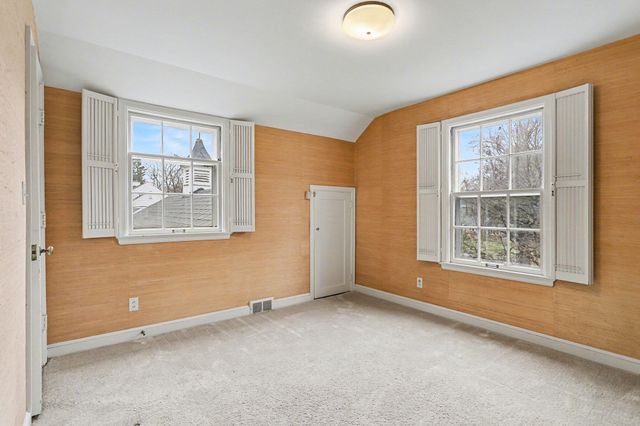 53 W Minges Road, Battle Creek City, MI 49015