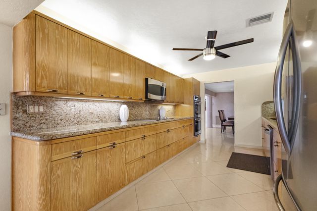6201 Royal Poinciana Lane, Tamarac, FL 33319